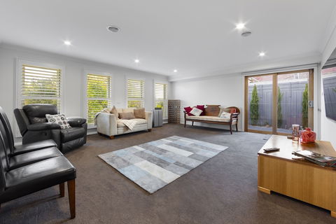 Rosanna Mansion - Accommodation Brisbane 2