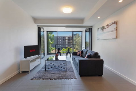 STAY&CO Serviced Apartments - Walker - Accommodation Brisbane 2