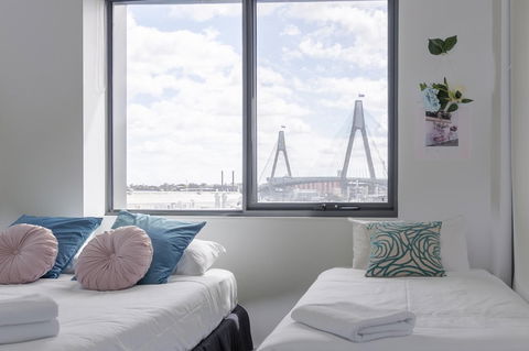 C16 Darling Harbour 2 BDR APT - Accommodation Brisbane 1