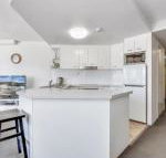 Second Floor 2 Bedroom Mooloolaba Escape Caribbean Resort - Accommodation Brisbane