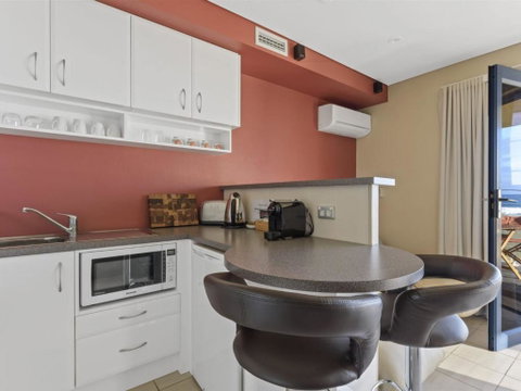Aqua Shores Studio - Accommodation Brisbane 3