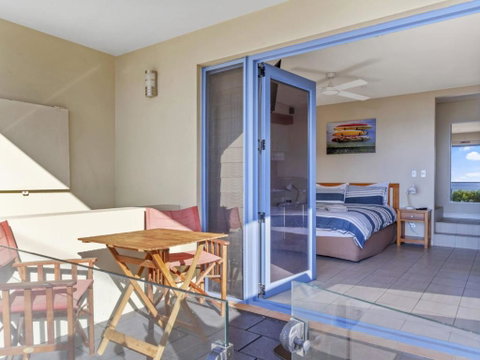 Aqua Shores Studio - Accommodation Brisbane 6