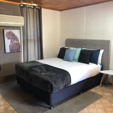 Granite Belt Cabins - Accommodation Brisbane 0