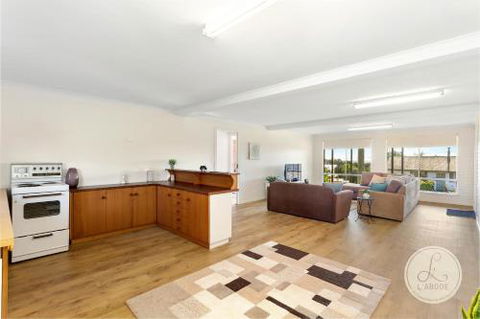 TASSIE SEASIDE SERENITY LAbode Accommodation - Accommodation Brisbane 5
