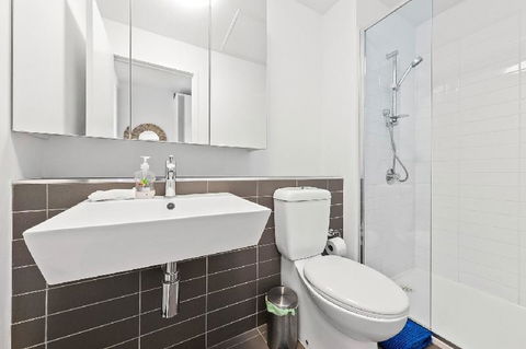 A Stylish & Comfy CBD Studio Near Southern Cross - Accommodation Brisbane 2
