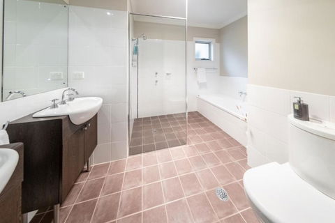 RUST - Accommodation Brisbane 5