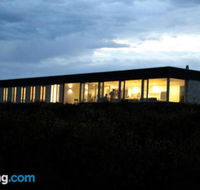 DEstrees Bay Beach House - Accommodation Brisbane