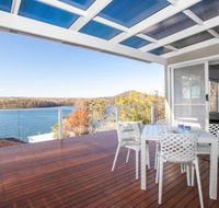 Home on the Water 21 Evans St. Lake Conjola - Accommodation Brisbane