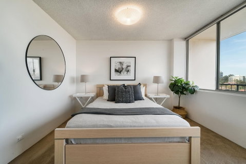 Bright And Sunny Studio Apartment - Accommodation Brisbane 0