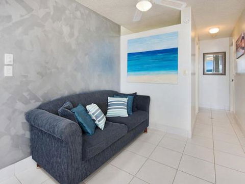 Unit 3 Casand Chase Kings Beach - Accommodation Brisbane 2