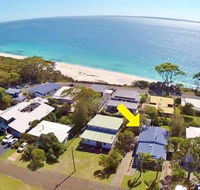 Bimbimbie at Hyams Beach 4pm Check Out Sundays