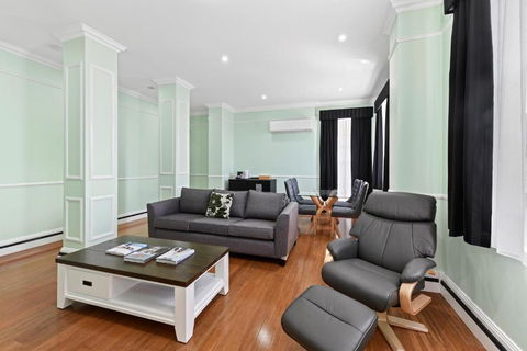 The Star Boutique Apartments - Accommodation Brisbane 3