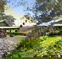 Italian Hill Garden Villa - Accommodation Brisbane