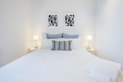 33Cotton CloudLVL48at2BR2BTH AptMel Cenfreetram - Accommodation Brisbane 4