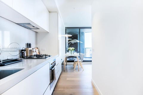 33Cotton CloudLVL48at2BR2BTH AptMel Cenfreetram - Accommodation Brisbane 5