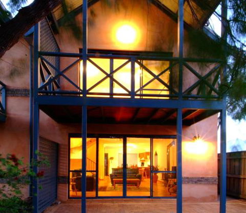 Beach Casa - Accommodation Brisbane 1