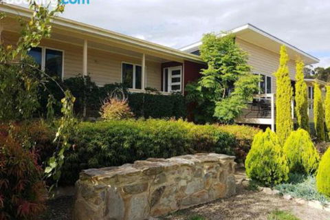 The Old Picnic Ground At Ironstone B & B - Accommodation Brisbane 4