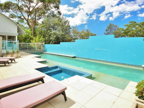 Beachdaze At Hyams 4pm Check Out Sundays - Accommodation Brisbane 0