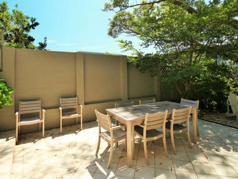 Beachdaze At Hyams 4pm Check Out Sundays - Accommodation Brisbane 4