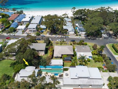 Beachdaze At Hyams 4pm Check Out Sundays - Accommodation Brisbane 5