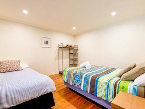 Boathouse 2 4pm Check Out Sundays - Accommodation Brisbane 6