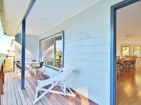 Elaine At Hyams 4pm Check Out Sundays - Accommodation Brisbane 4