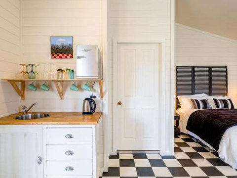 Mirriyindi Unique Berrima Escape For 9 In The Southern Highlands 4pm Check Out Sundays - Accommodation Brisbane 4