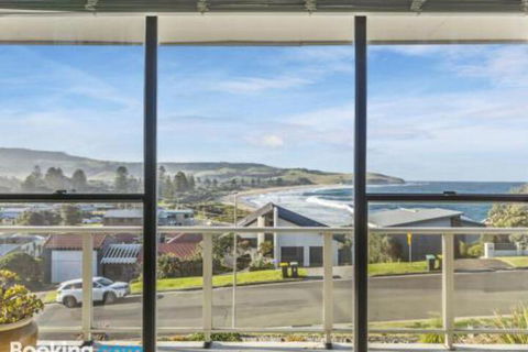 QUARTERDECK Gerringong 4pm Check Out Sundays - Accommodation Brisbane 1