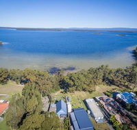 SORRENTO LAKESIDE Sanctuary Point 4pm check out Sundays - Accommodation Brisbane
