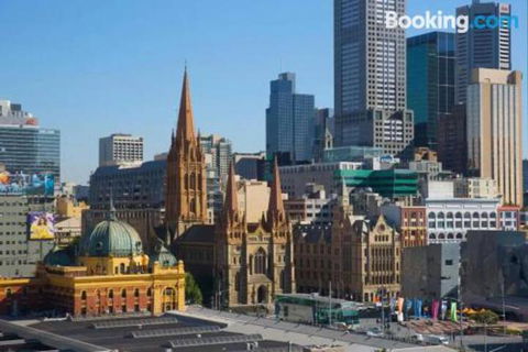 Flinders Lane Melbourne Apartment By Ready Set Host - Accommodation Brisbane 0