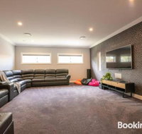 Wentworth Estate 5 Bedroom Luxury Home Sleeps 12 - Accommodation Brisbane