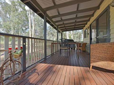 Olive Grove Villa 3 Suite With Large Bath - Accommodation Brisbane 4