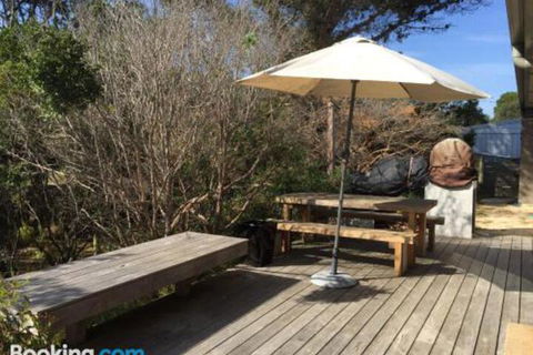3 Anderson Avenue Sandy Point - Accommodation Brisbane 2