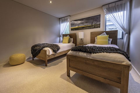 The Lotus - Accommodation Brisbane 3