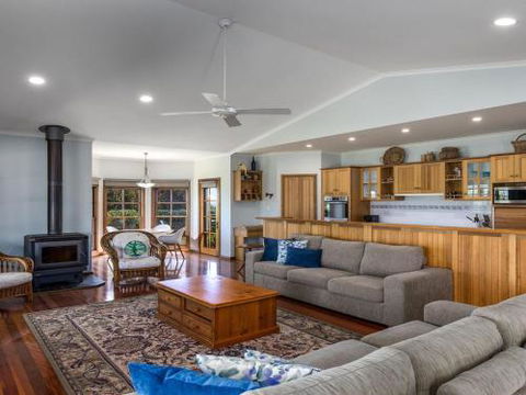 GULL HOUSE Kiama 4pm Check Out Sundays - Accommodation Brisbane 3