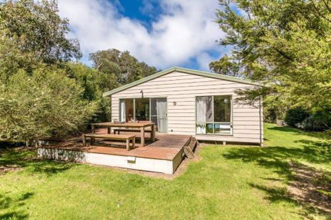 Sixteen Ash Ave Sandy Point - Accommodation Brisbane 1