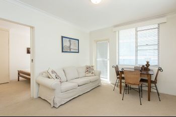Comfy Convenience In Centennial Park - Accommodation Brisbane 0
