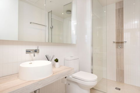 Holistay At Level 26 Franklin Street - Accommodation Brisbane 0