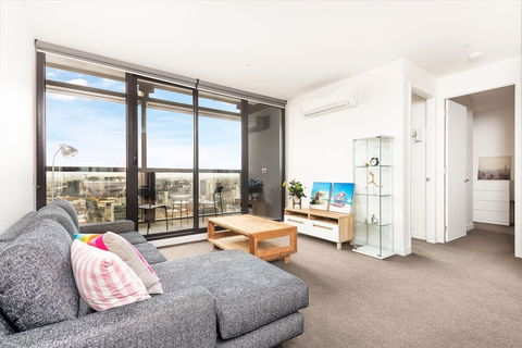 Holistay At Level 26 Franklin Street - Accommodation Brisbane 2