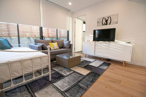 F03-darling Harbour 1 BDR APT - Accommodation Brisbane 1