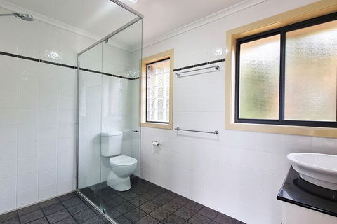 A Vista, Townhouse 1 - Accommodation Brisbane 4