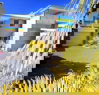 Lorikeet 2 - Accommodation Brisbane