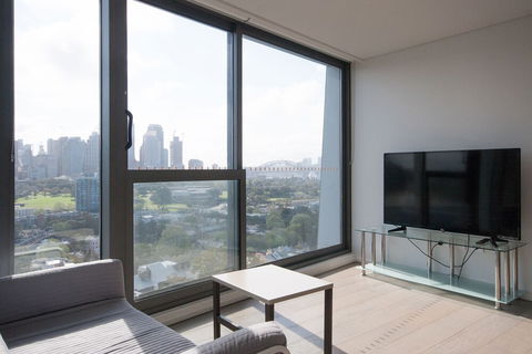 Modern 2 Bedroom Potts Point Apartment - Accommodation Brisbane 5