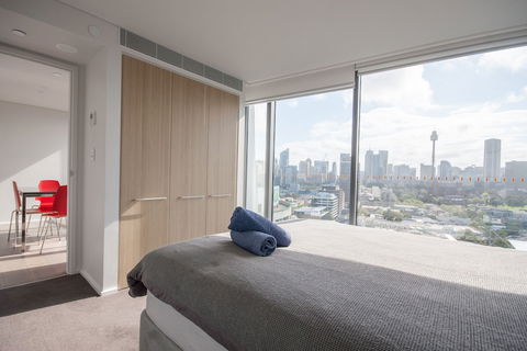 Modern 2 Bedroom Potts Point Apartment - Accommodation Brisbane 6