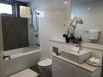 LUXURY 3 BEDROOM APARTMENT SYDNEY - Accommodation Brisbane 4