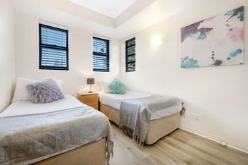 Mermaid By The Sea - Accommodation Brisbane 5
