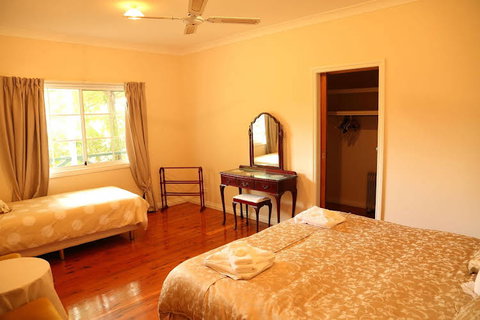 Bridgeman Downs B & B - Accommodation Brisbane 0