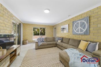 BEACHSIDE HIDEAWAY BONNY HILLS - Accommodation Brisbane 6