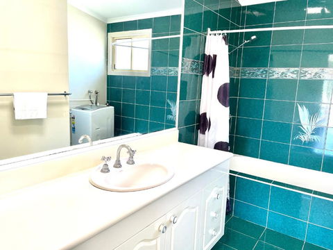 The Beach Arrawarra - Accommodation Brisbane 3