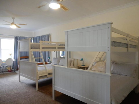 45 Golf Ave Superb Location - Accommodation Brisbane 3